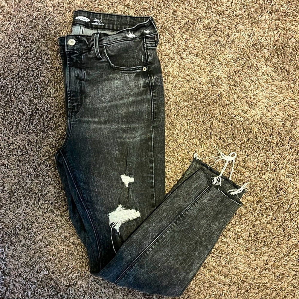 High Rise Destructed Jeans